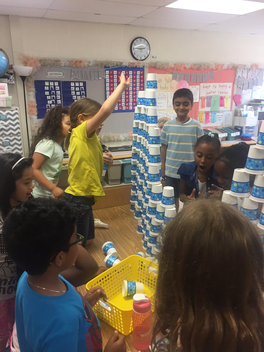 CamelotES_1's tweet photo. Building the tallest cup tower we can #STEAM https://t.co/w2GB2s847M