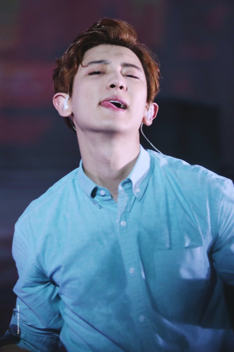 exojonghyuns's tweet photo. https://t.co/bAm2nkxbNN