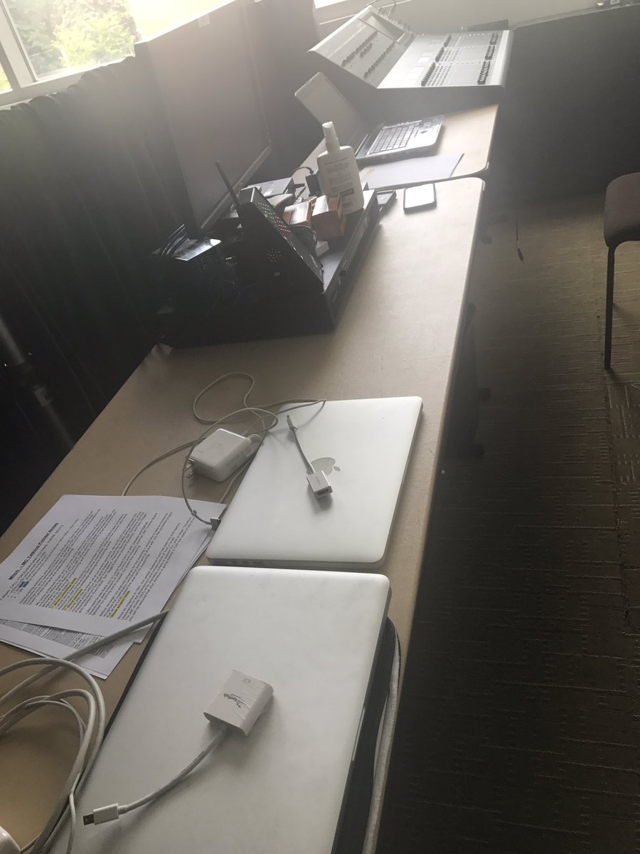 YasminLasry's tweet photo. Setting up for #TECHSHUK by far my favorite @JNFca event of the year! https://t.co/I8cmFvdWIG