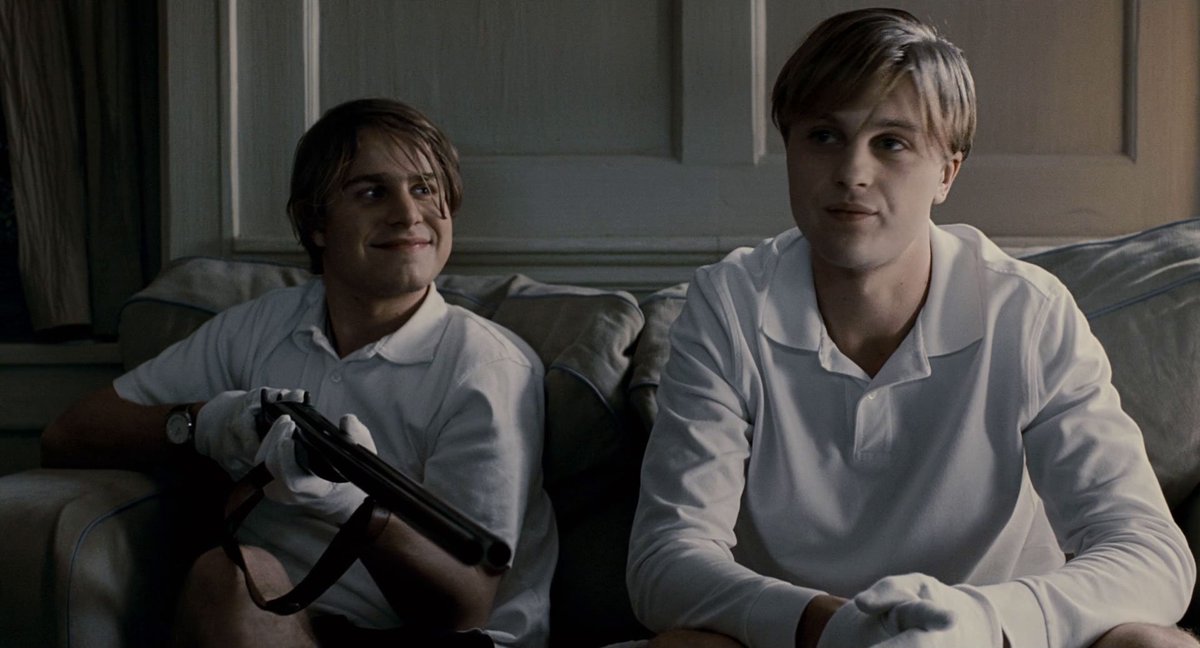 levmauc's tweet photo. Michael Haneke es perturbador, polémico y violento. Morboso y, a su vez, incomodo de ver. Como él dice, su cine es BOFETADAS EN PLENA CARA. https://t.co/yVrcetOBZo