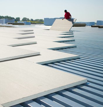 AECdaily's tweet photo. Do you know the 8 properties used to select roofing insulation?  Find out here…https://t.co/6lLsvq3H9k @FirestoneBPCo https://t.co/c0DVDf2luQ