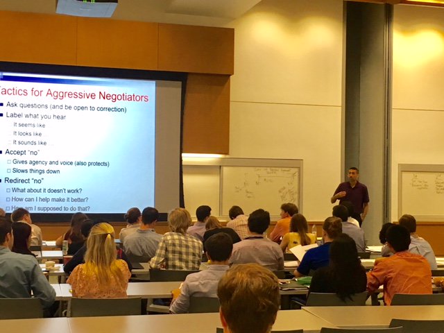 VanderbiltOwen's tweet image. Owen professor Tim Vogus is teaching Accelerator students what it takes to be a great negotiator! #accelerator2017