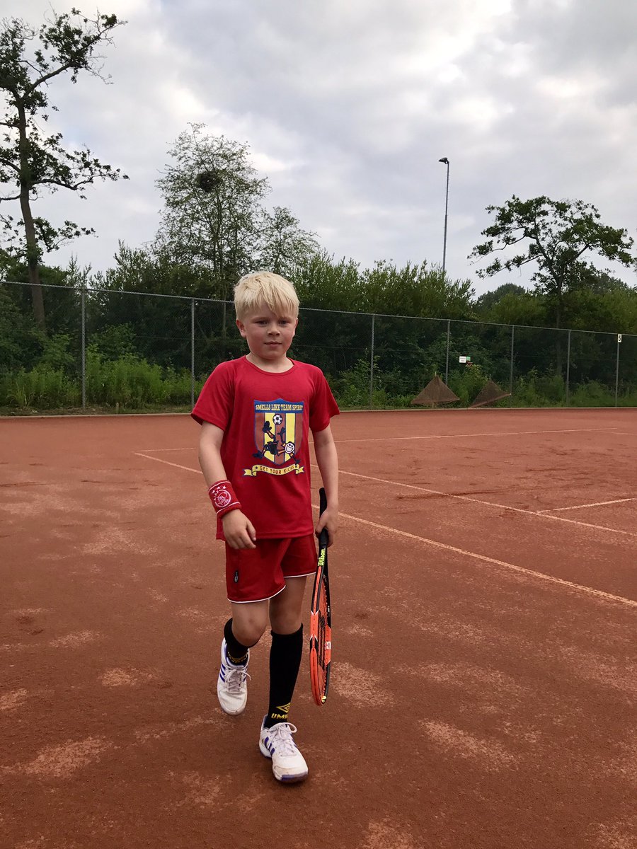 Quintin24's tweet photo. Almost 9 years ago we named our son after Mats Wilander so it was about time to put him on a tenniscourt #GameSetMats https://t.co/r4IlxnTM8f