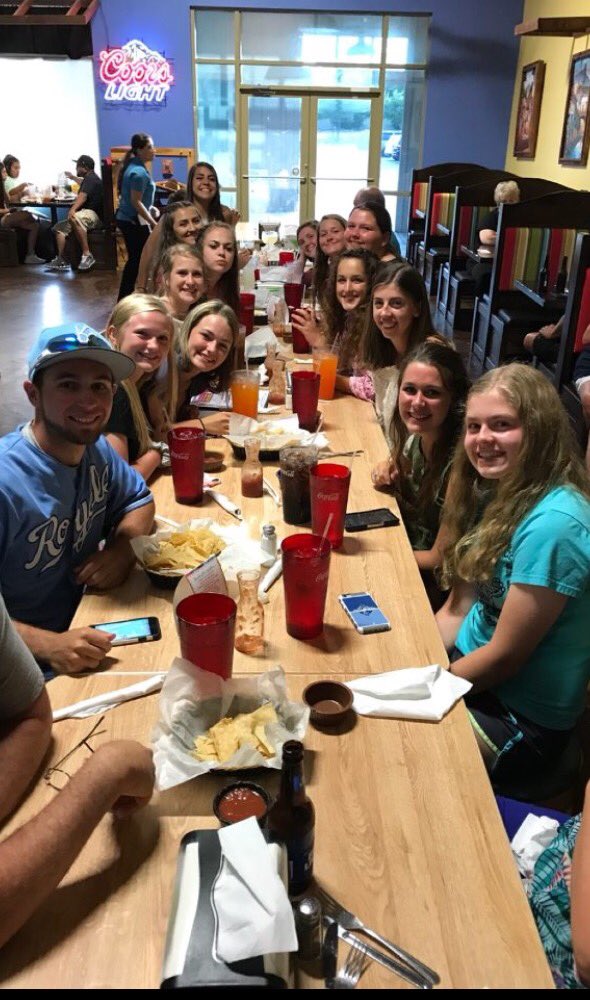 VipersCompBall's tweet photo. LJ Vipers taking over Tequilas Mexican Restaurant in Branson!! https://t.co/notpHLjmh4