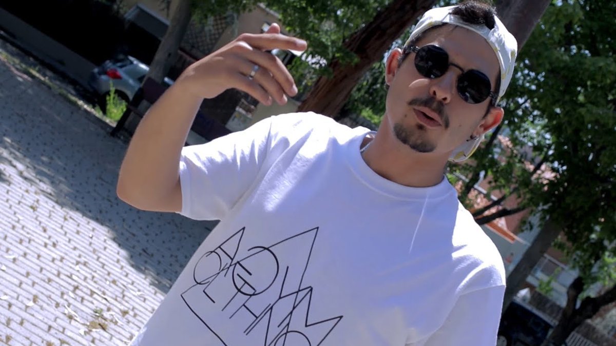 bombing_rapBRM's tweet photo. AKAISE - Batir la crema PROD. PELAGUI VIDEOCLIP OFICIAL https://t.co/NFJHedIJvA https://t.co/7xcMVSGDhz