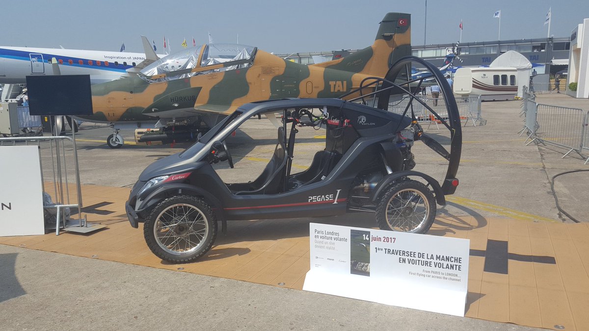 A car flight from Paris to London! Maybe the beginning of the end of channel tunnel :-) #ParisAirShow2017 #PAS17