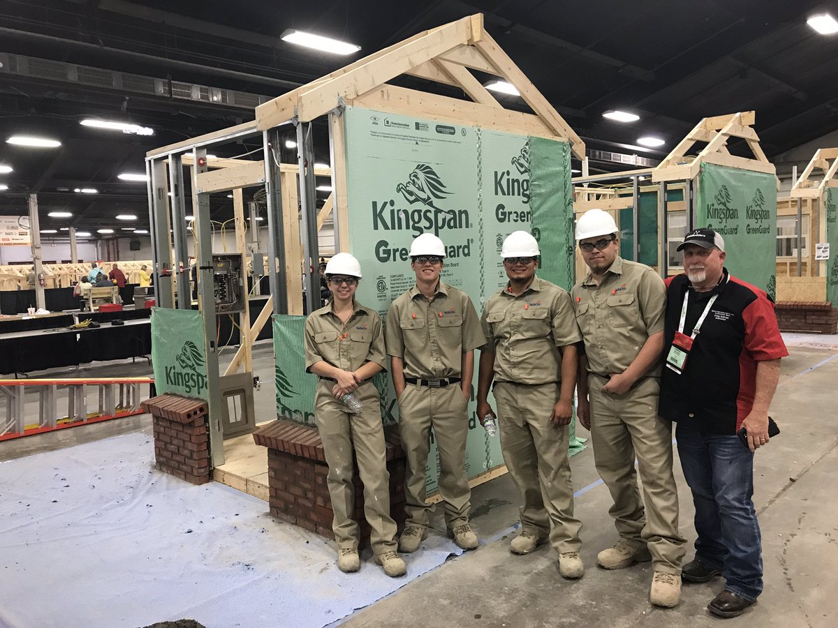 randypittenger's tweet photo. Proud of our awesome @BeltonCTE TeamWorks finishing strong @SkillsUSA #NLSC2017 #WeAreAllTigers #ILoveBelton https://t.co/YIwkwvA3fA