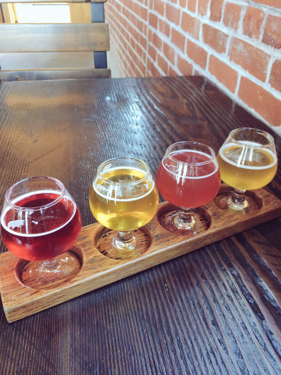 AccelerateKoots's tweet photo. .@ForthMobility : tourism benefits of #EVRM10  conference hosting! @CommonsBrewery #beertasting got here via @BIKETOWNpdx https://t.co/ZI2TL7NFMF