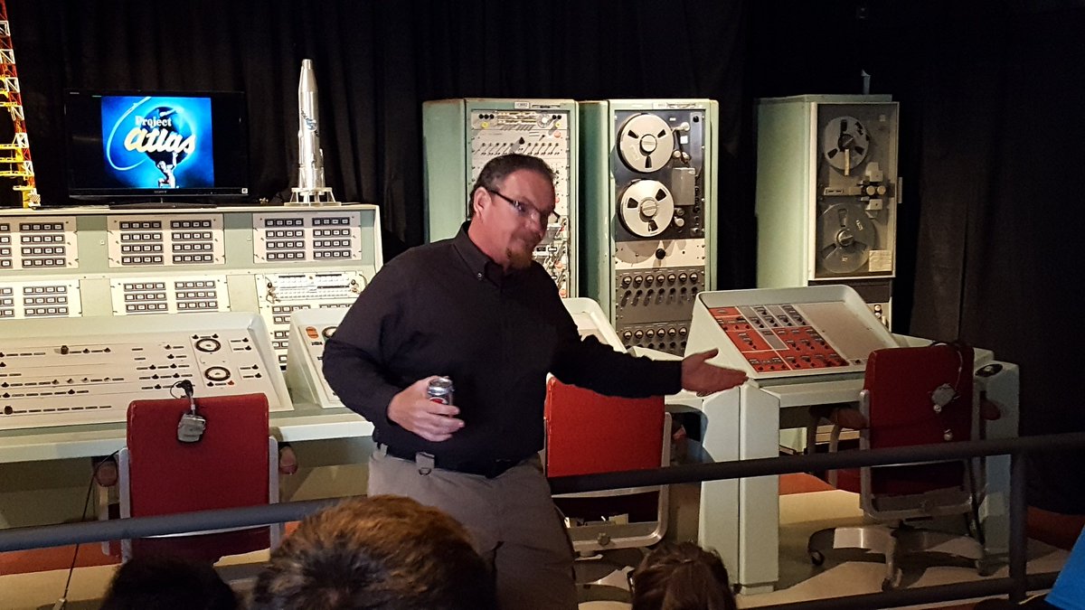 smccabe_o's tweet photo. Ask any #FSUSDSTEMCamp2017 Campers why one should not be a WD39. #SLC10 ##SAMTEC @Sidetrakn @30thSpaceWing https://t.co/6CXJ8tqd3F