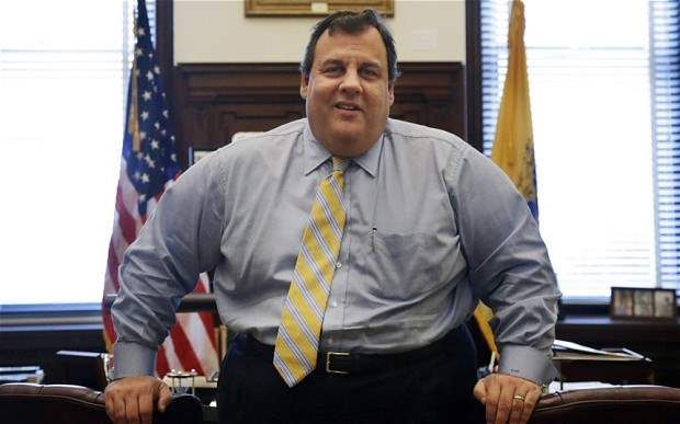 BearingArmsCom's tweet photo. Governor Christie Pardons Two Veterans From Firearms Convictions https://t.co/SAroXSCHBo via @BearingArmsCom #njleg #2A https://t.co/kaip2qPuCx