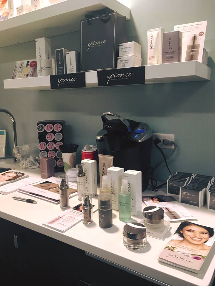 DermatologyCare's tweet photo. We love #BotoxBash and @epionce!
#botoxbash #epionce #product #savings #summer #cosmetics #aesthetics #dermatology #dermatologycenter https://t.co/OiohL4yvEa