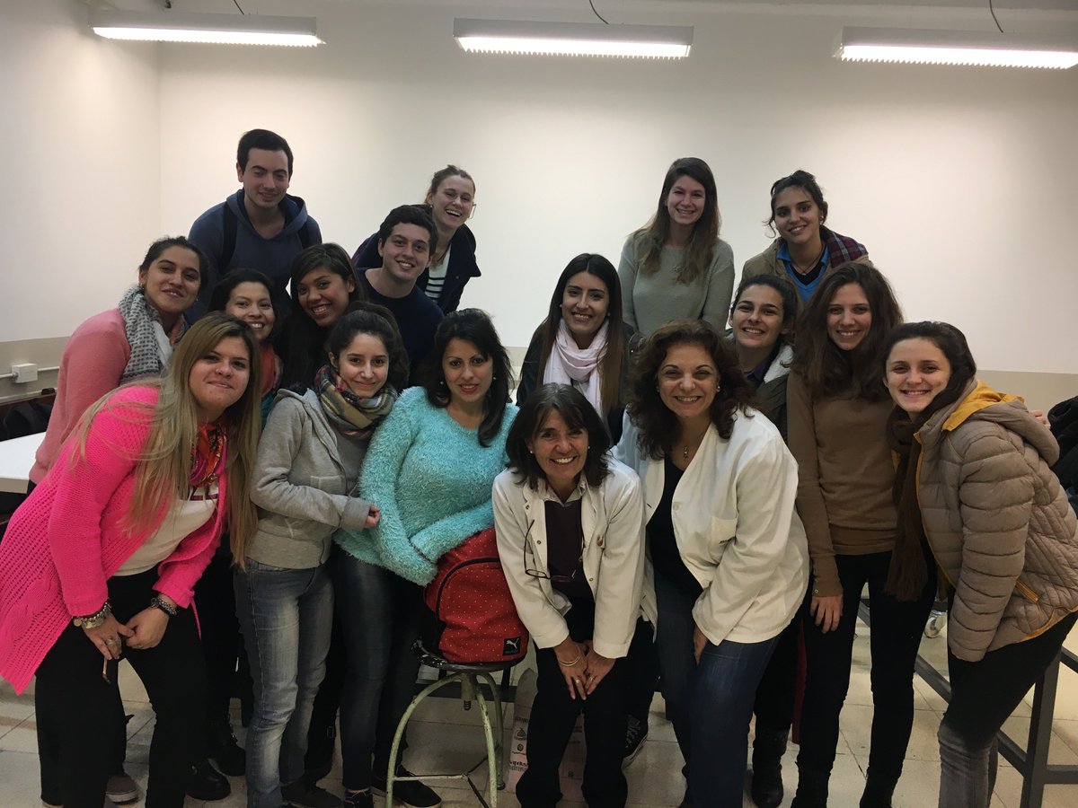 brenschwartz's tweet photo. Ultima clase de la Comision 2 🎉
@fisicaffyb https://t.co/Whg10pS20U
