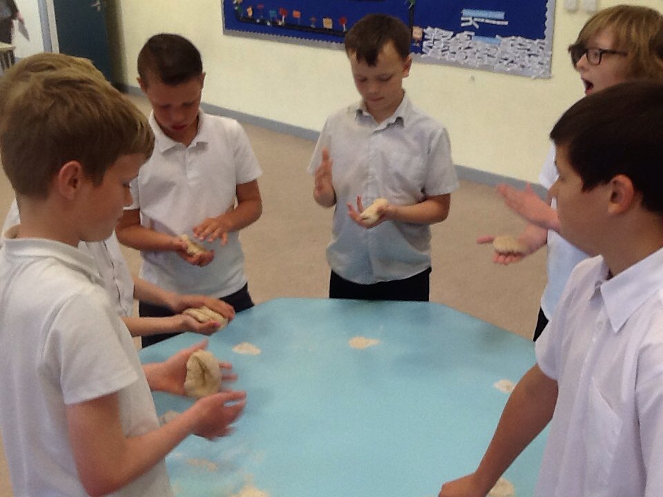 TreverbynYear6 tweet media