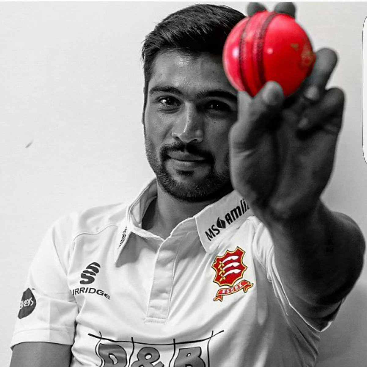 iamamirofficial's tweet photo. #NewProfilePic https://t.co/jqu1v0piGo