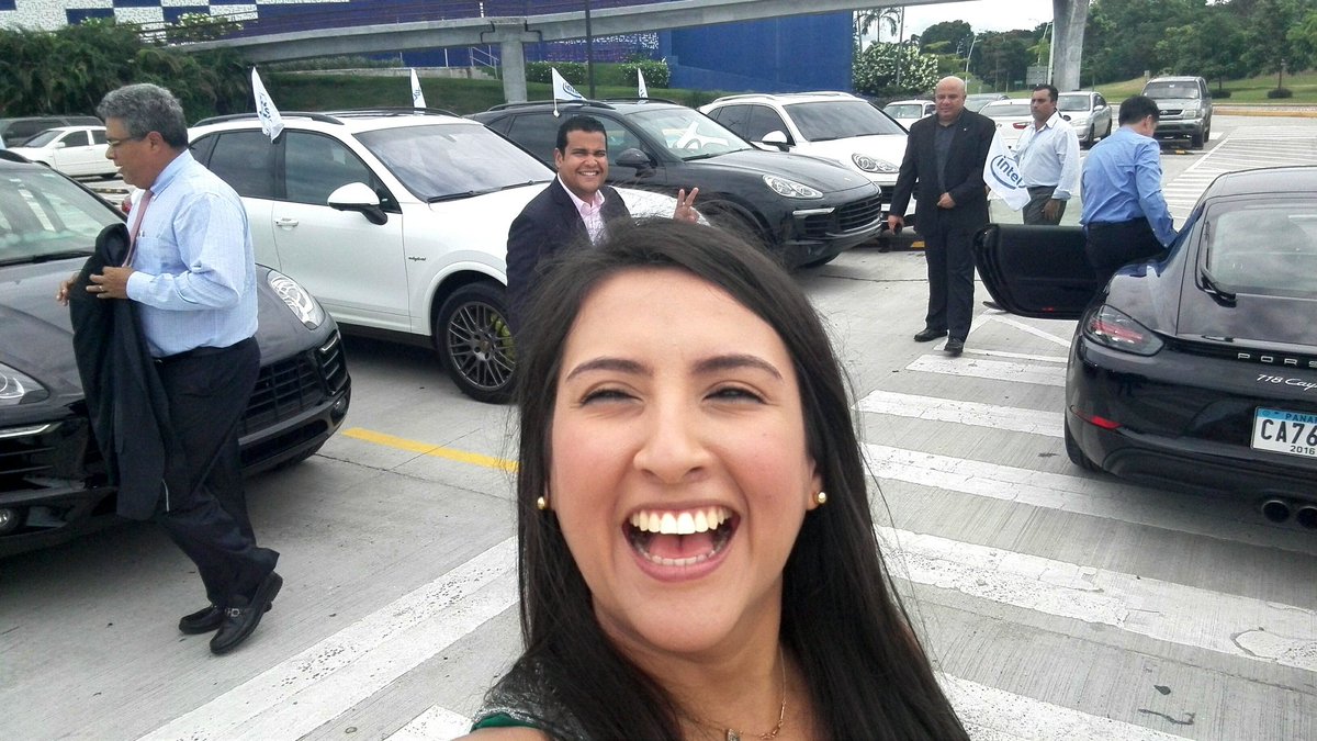 pamelabravog's tweet photo. Transforming IT with @DellEMC #allflashsolution @DellEMCStorage @DellEMCLatam @DellPanama @Porsche #testdrivexperience #felltheflash https://t.co/IIRrKMWm9G