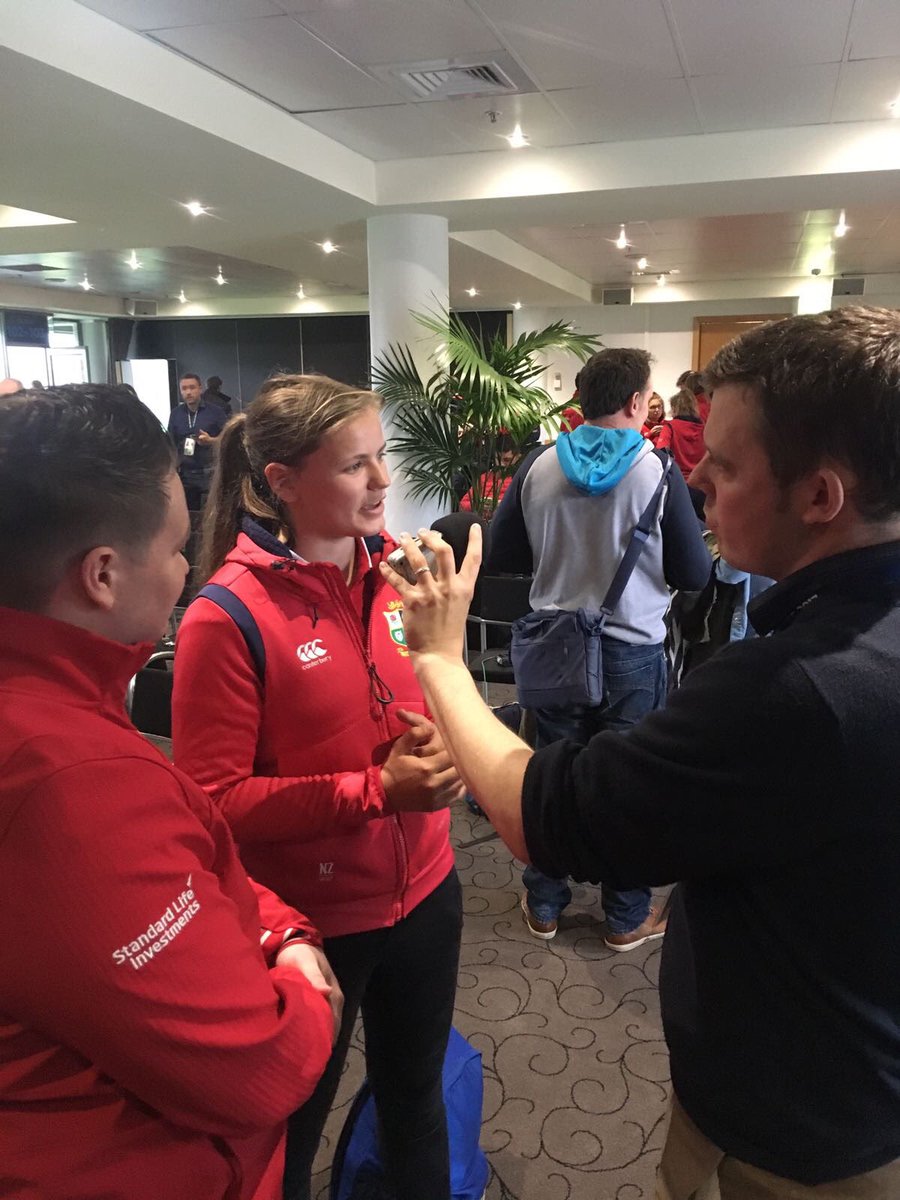 Round up of our day yesterday! NZ FA, press conference, player training &amp; Fan Engagement! ⚽️🗣📸🦁 #AllForOne #PickOfThePride