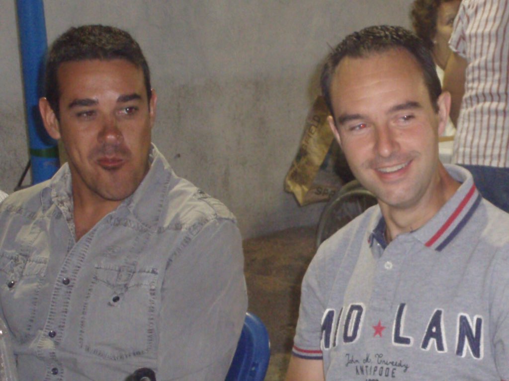 anchoa78's tweet photo. @virginiamayoral La mejor forma de recordarle. Os queremos. https://t.co/MfnwgPgYbk