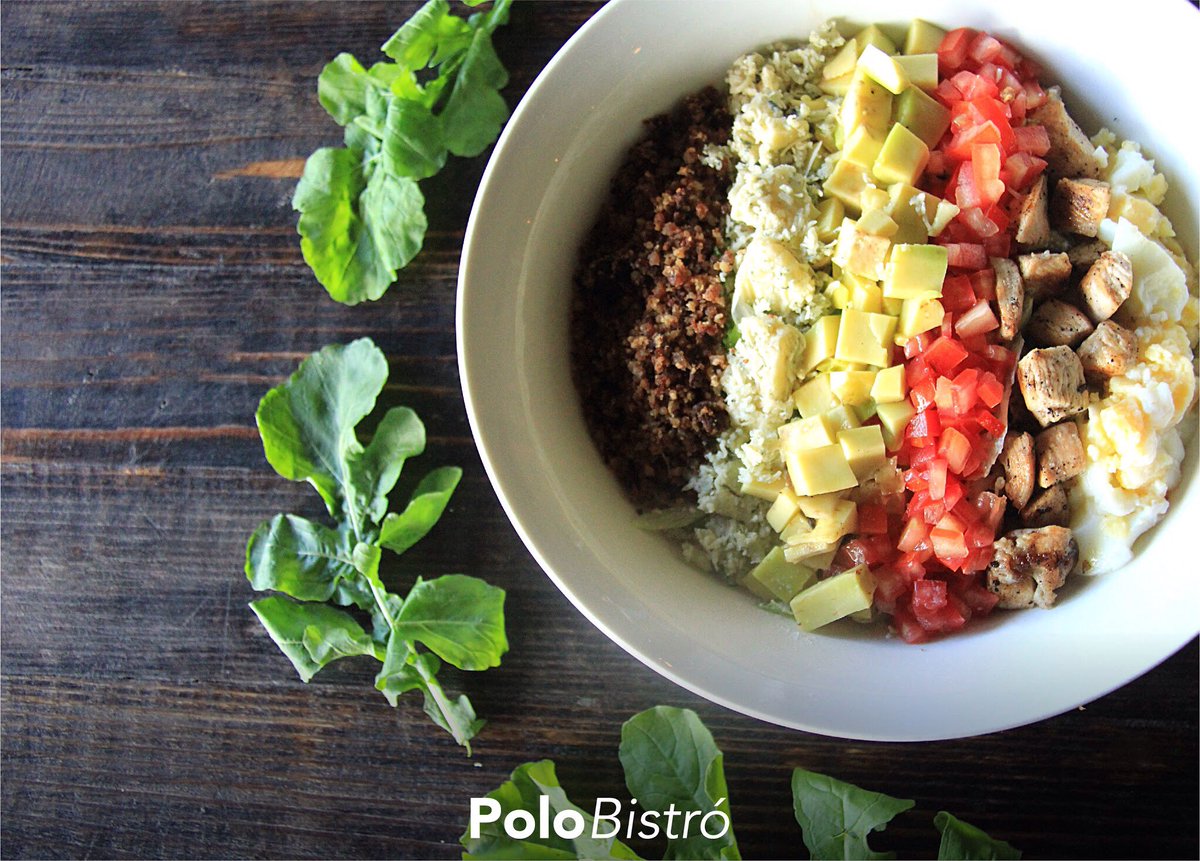 Extraordinaria Ensalada Cobb 🥗
Rica, saludable y llena de colores 

#JuevesEnPolo
Mojitos -50% off desde 5:30 pm a 9:30 pm

#22Jun