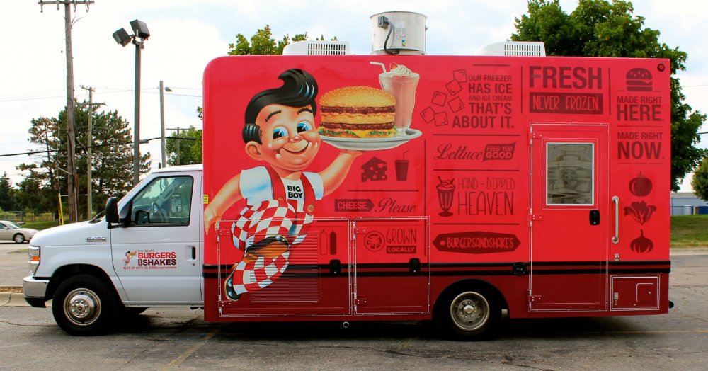 burgerbattledet's tweet photo. How will this classic match up? Catch Big Boy's Burgers and Shakes at this year's Burger Battle, June 25 at @EasternMarket! #burgers https://t.co/bfPaISwWc1