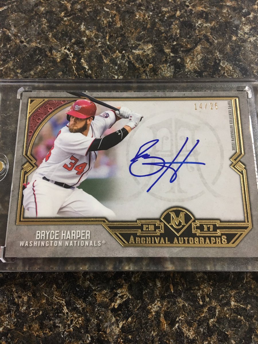 rtnccollector's tweet photo. Pulled monster hit from @Topps #MuseumCollectionBaseball today! RT or DM @linkmycard #BryceHarper https://t.co/QCr2yIhVSt