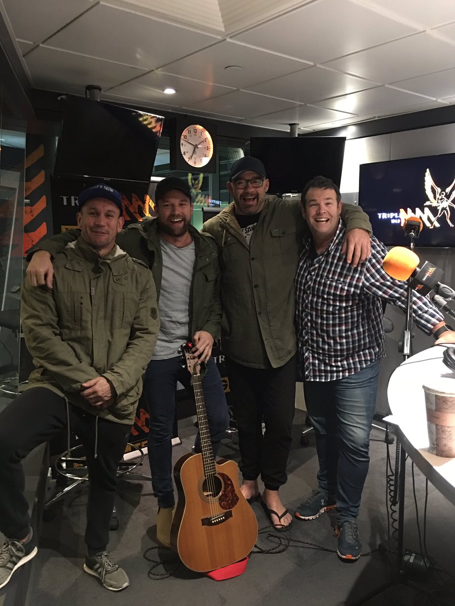 Thanks for having me boys <a href="/GrillTeam/">@grillteam</a> #SquadGoals #grillteam #thevoiceau #teamseal