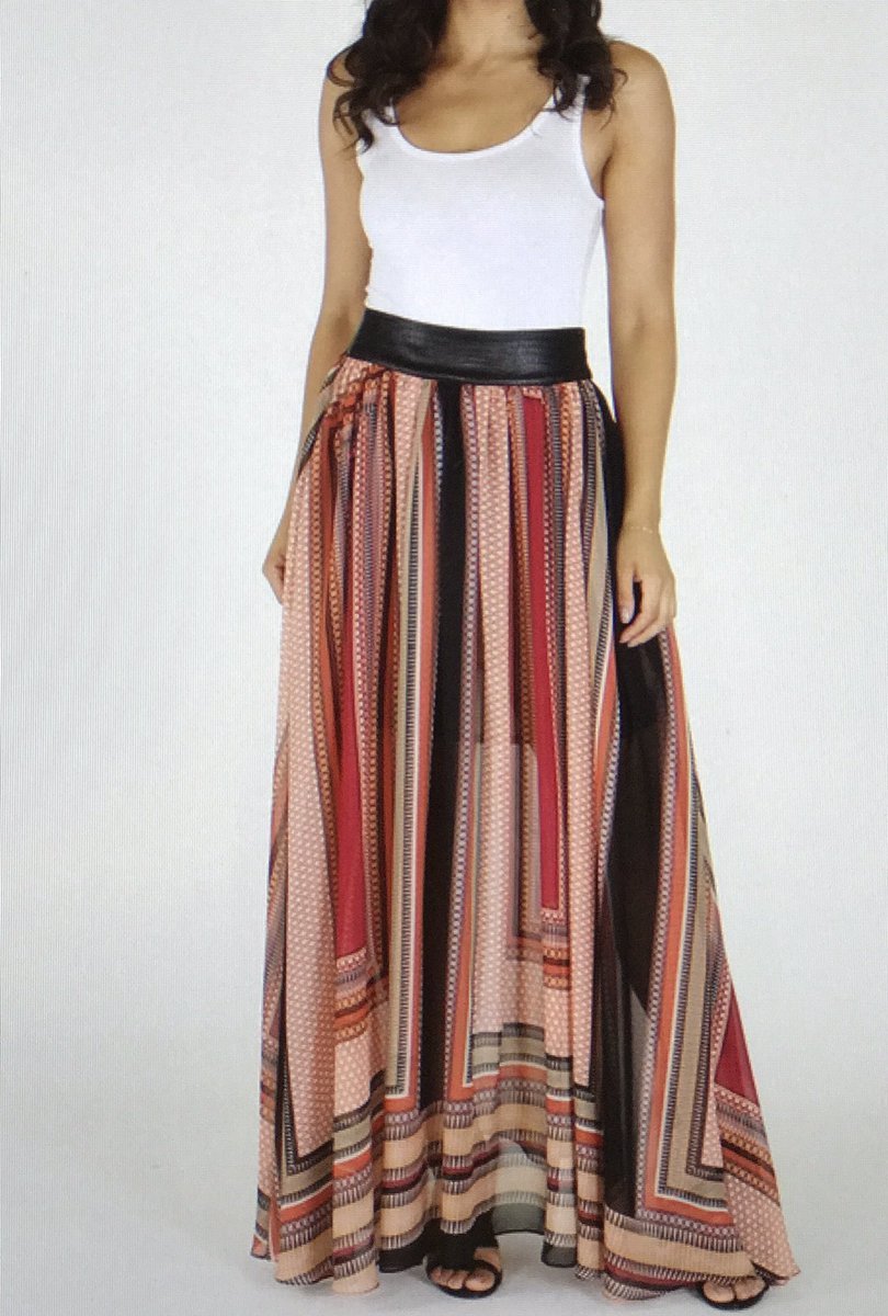Anom_Asil's tweet photo. Shop https://t.co/PWbKZzejJu for the latest in fashion. #summer #fashion #style #women #shop #anomasil https://t.co/VoWurmL4ur