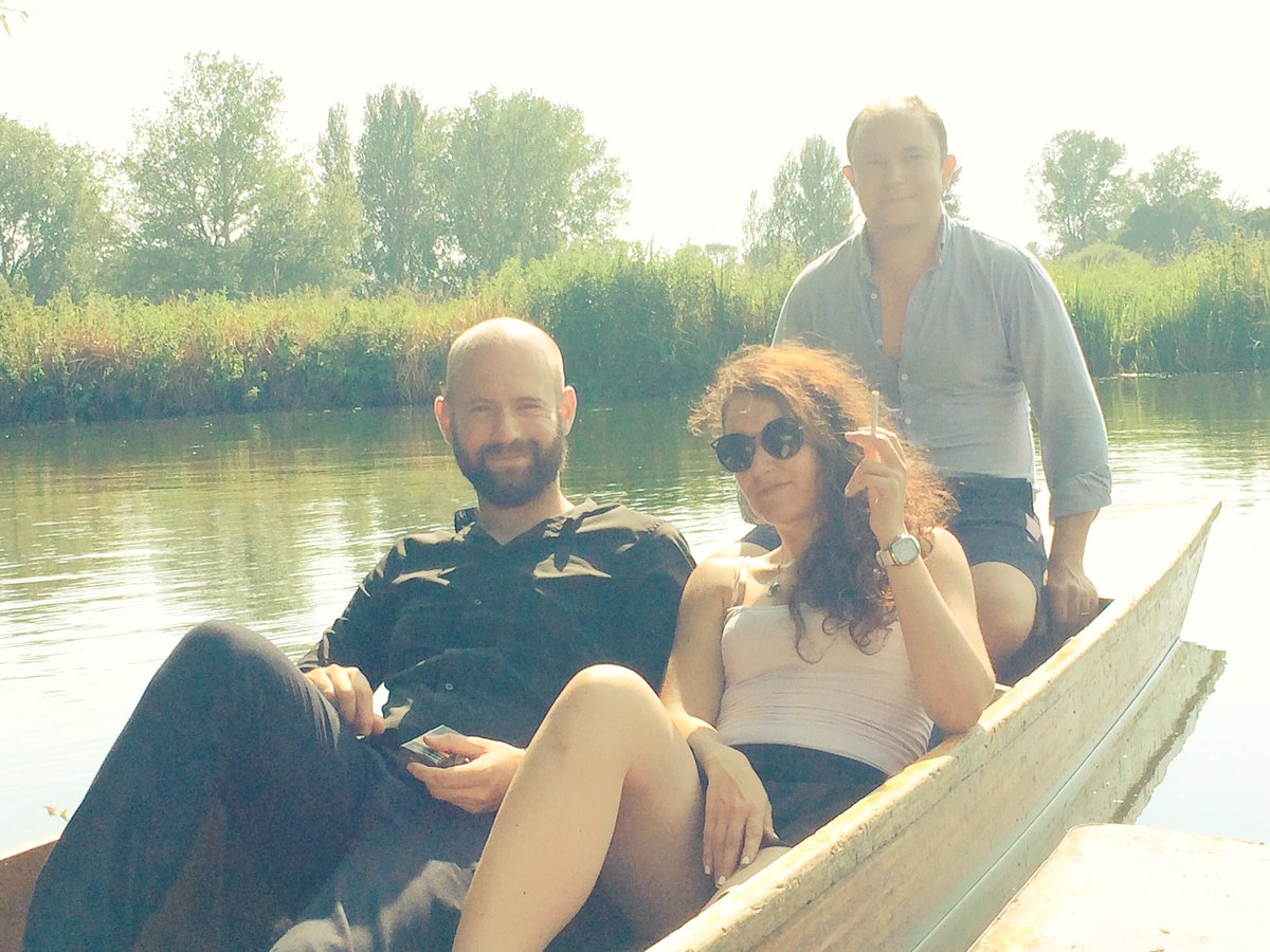 donajones82's tweet photo. #oxford #punting #SummerSolstice https://t.co/GUje0DL9C5