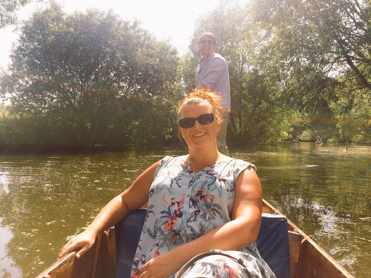 donajones82's tweet photo. #oxford #punting #SummerSolstice https://t.co/GUje0DL9C5