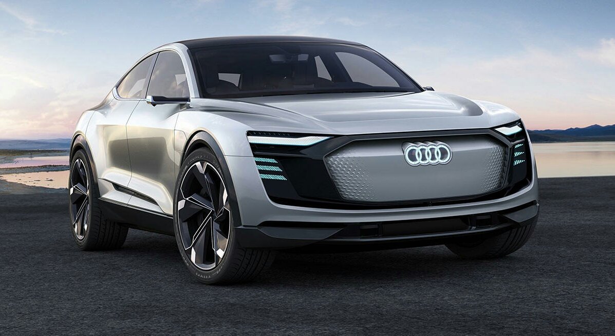 MotorWareNet's tweet photo. Ya es oficial: El #Audi #eTron Sportback llegará en 2019 para convertirse en el verdadero anti-Tesla.
@audispain 
https://t.co/5RPbpoxK0T https://t.co/mRpCHfuiOV