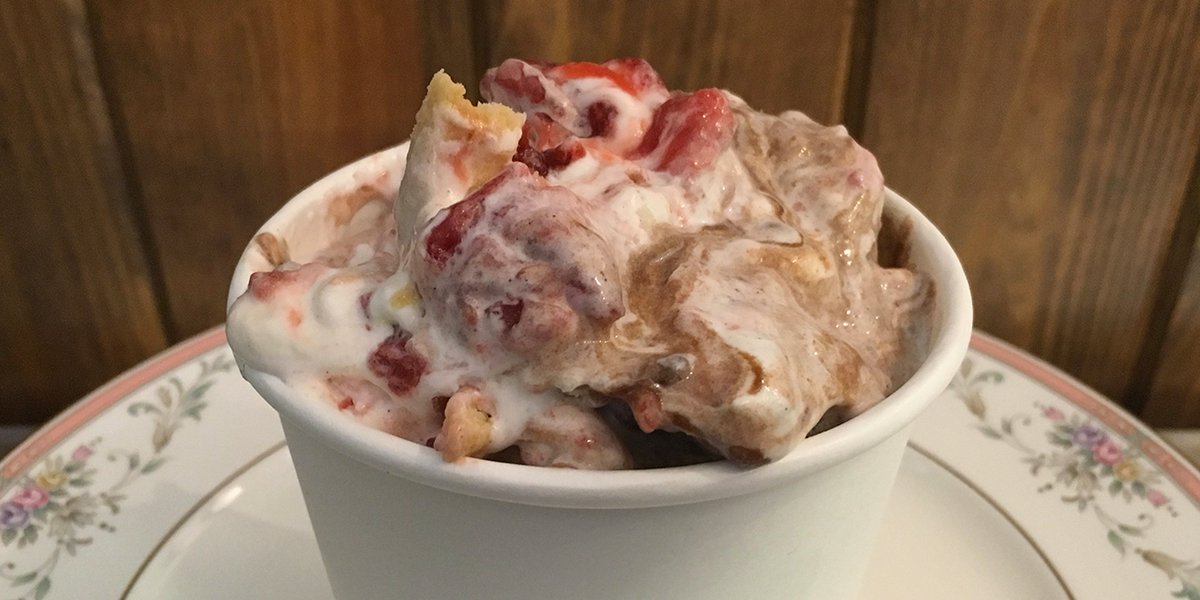 Try our Soul Mates Cloud 9 (chocolate pie + strawberry pie + vanilla ice cream)! A love story in a cup, share one with your sweetie! #Pie