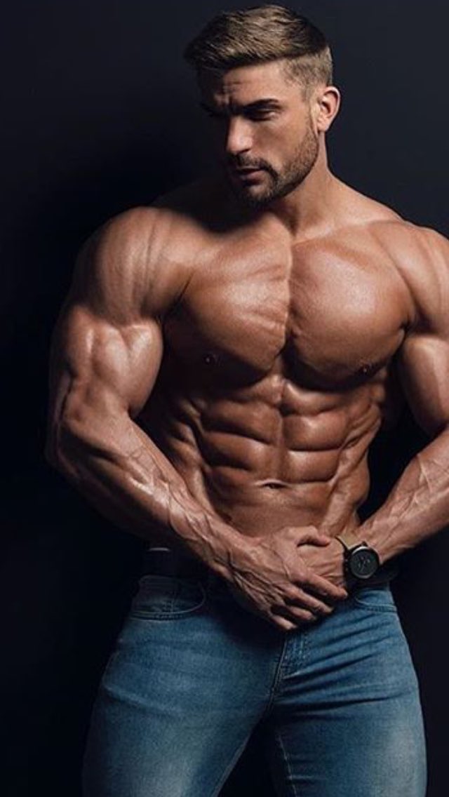 JohnPatrick_101's tweet photo. #FlexFriday #RyanTerry #FitnessModel #Muscle #Health #Model #Fitness #Fit #Photo #Gym #GymLife #Workout #Motivation #ModelsLife #RTprowear https://t.co/ouNqdqSlnu