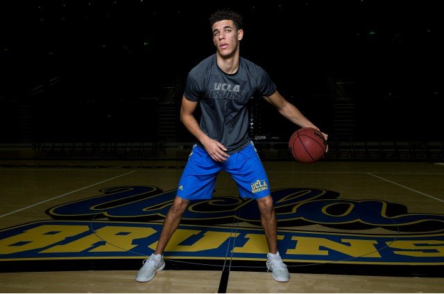 DerrekLi's tweet photo. I profiled Lonzo Ball right before UCLA's season. Both he and LaVar Ball haven't changed much since. #Lakers 

https://t.co/Bpb0782LiU https://t.co/HfBFPOjFrp