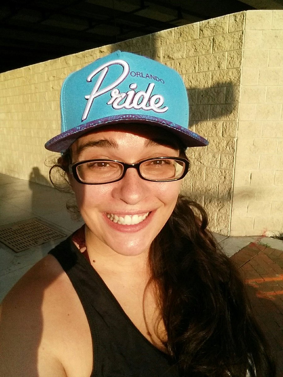 Longshotz Radio tweet media