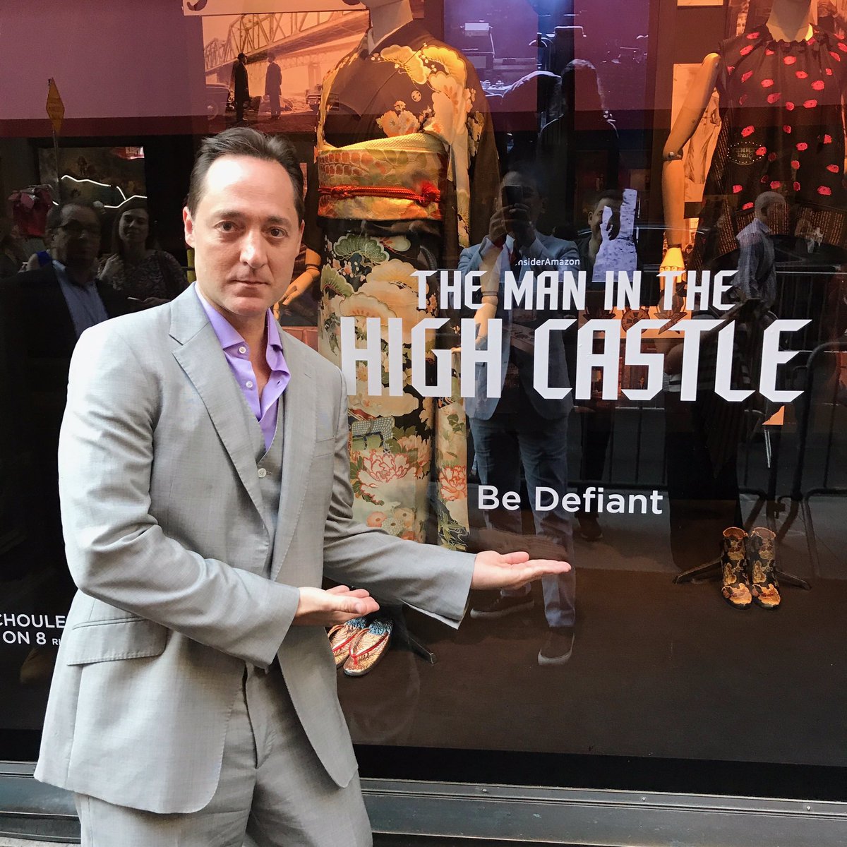 TheBrennanBrown's tweet photo. So proud today honoring our incredible @HighCastleTV costume and production designers at Saks 5th Ave!!!
#ConsiderAmazon
@AmazonStudios https://t.co/Fw1zluOlQT