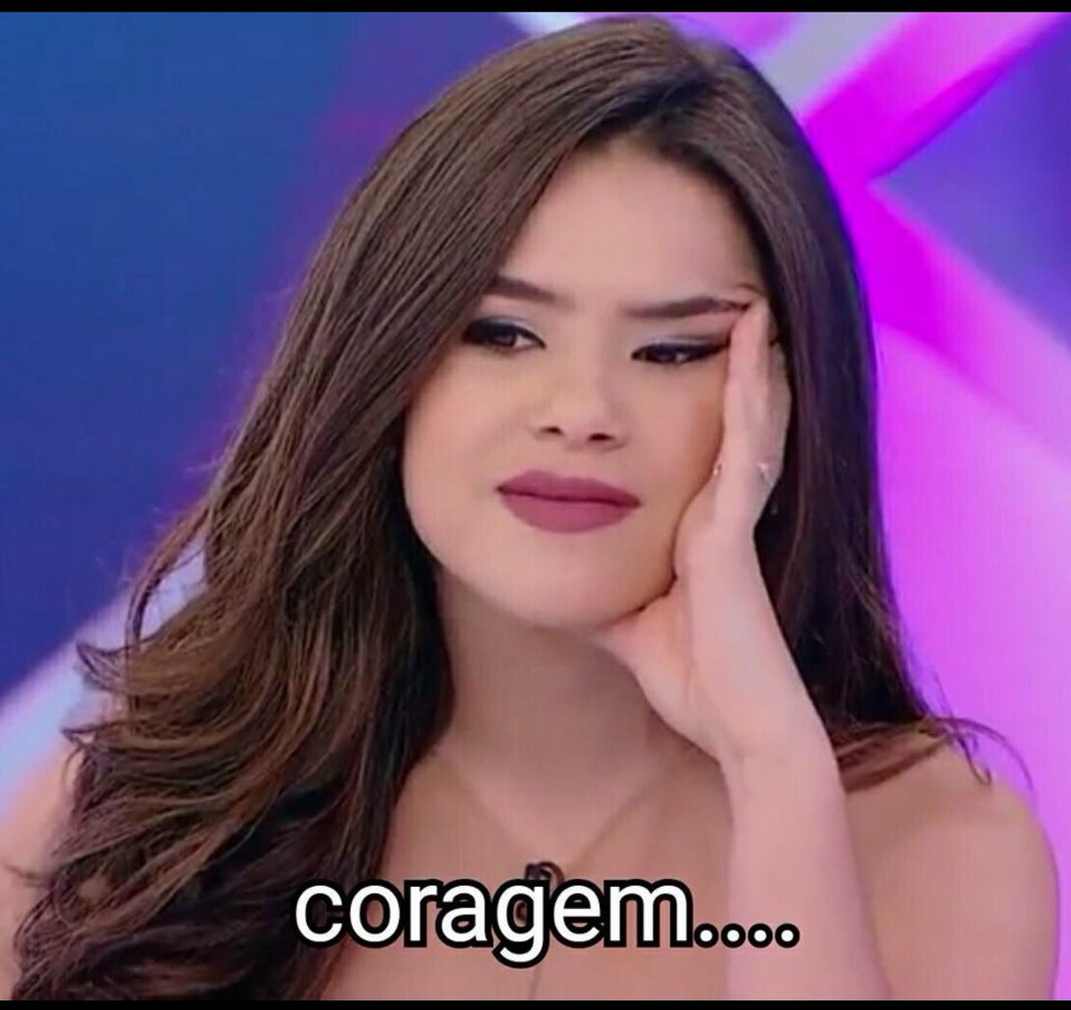 maisa's tweet image. tem que ter