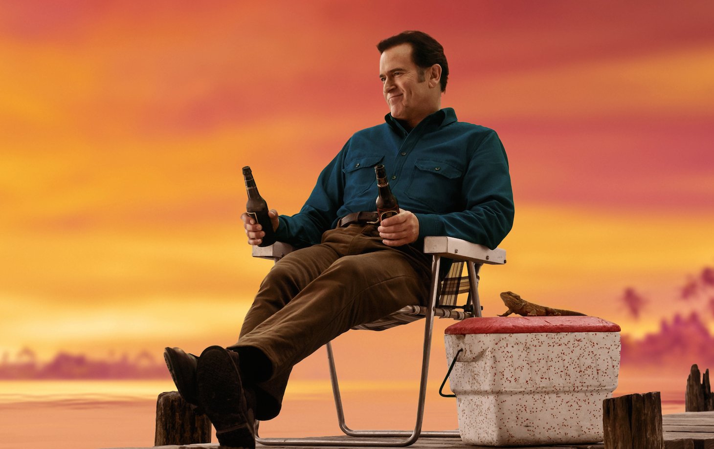Forever Groovy!
HL wishes a VERY Happy Birthday to Bruce Campbell. (Martyn) 