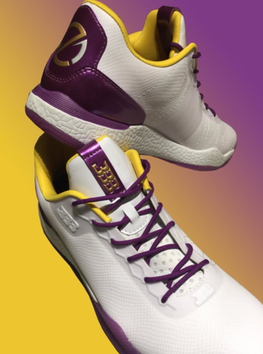 lonzo ball tennis shoes