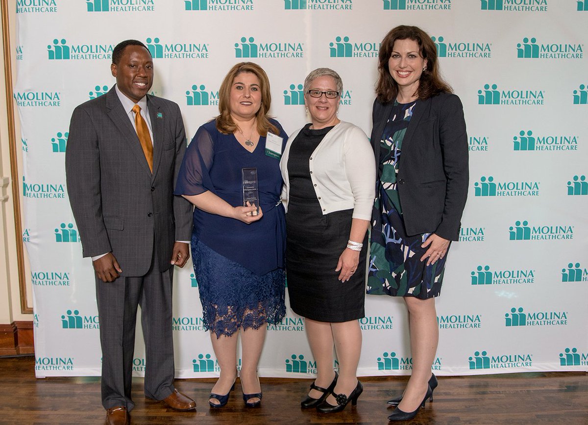 advisorsource's tweet image. Molina Healthcare recognizes Sterling Heights educator as "community hero"  ow.ly/2V5t30cIJUm