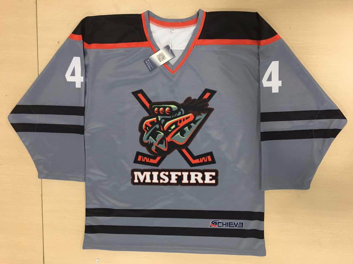 AchieveIceHocke's tweet photo. #hockey #hockeyshirts #hockeyjersey #hockeyuniforms #IceHockey #hockeyjersey https://t.co/rjjWkoAsfx  or christal@achievesports.us https://t.co/DYec7Kc0Ji