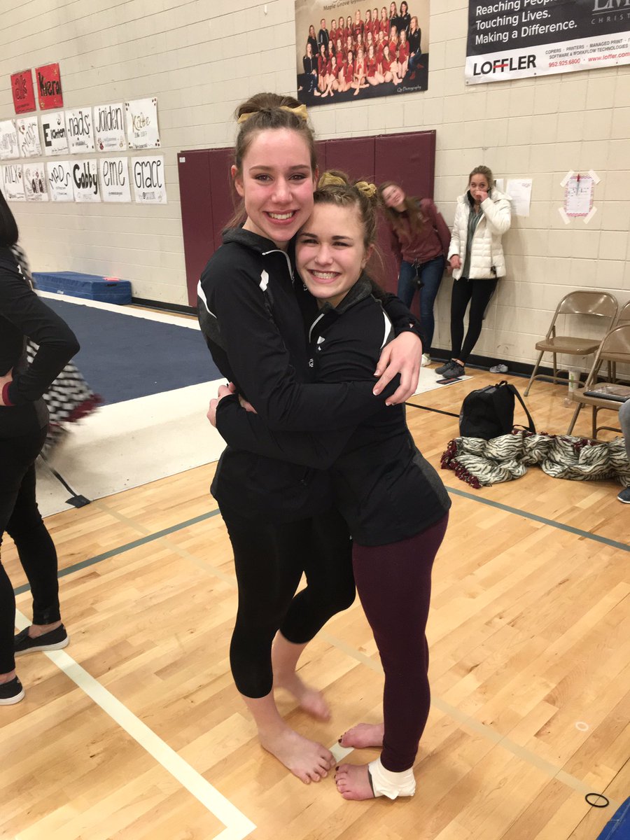 Last min bday shoutout to my little midget kieriendo☺️love this girl con todo mi corazón💕💛ur an adult now what?! 😄😭 love you!!!@kieraklop10