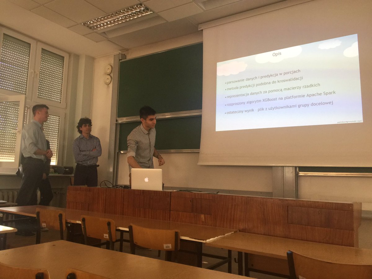 MichalMozdzonek's tweet image. Framework do analizy zachowań użytkowników w internecie z użyciem machine learningu #MIMUW #ZPP