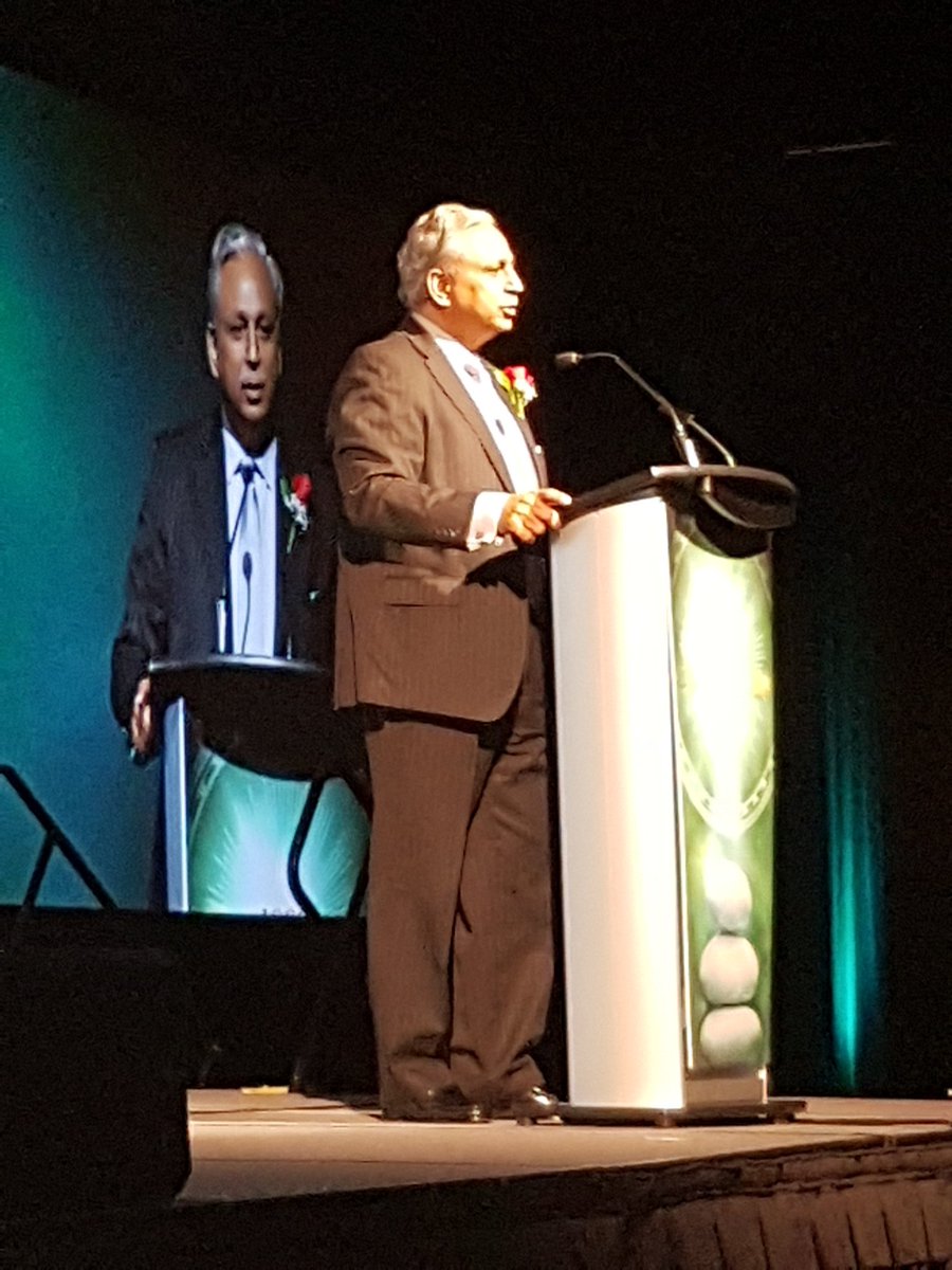IndoCanadaCC's tweet photo. Dr. C P GURNANI addressing ICCC Gala. #ICCC40 #Canada150 #Thankyou @tech_mahindra @C_P_Gurnani https://t.co/CviujT6c3V