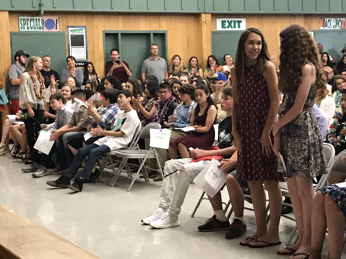 featherriverofc's tweet photo. #phsmustangs #8thgraduation #mdusd https://t.co/ksVx2lElyN