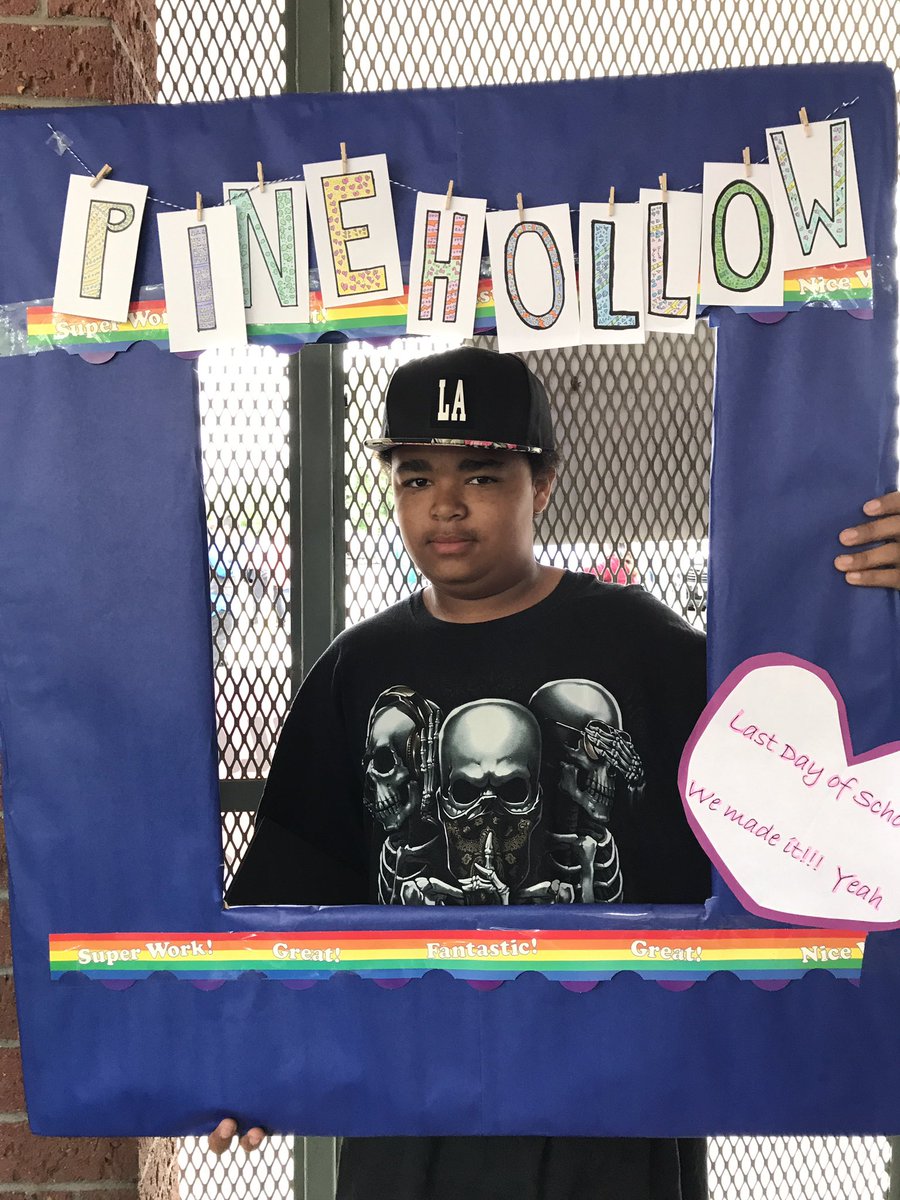 featherriverofc's tweet photo. #mdusd #phsmustangs #LastDayOfSchool https://t.co/T1mo7Uj0Kq
