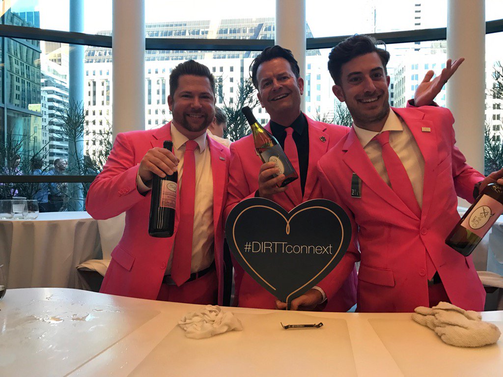 SinaTri801's tweet photo. The boys of dirtt. #cleanBar #bubblegum #dirttconnext https://t.co/HulgsY7Frk