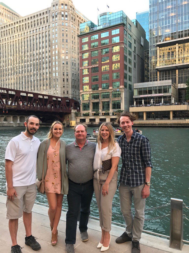 visibilitypower's tweet photo. Innerspaces ready to party at Partner night! Lookin' awesome!
@DIRTT @ajlefaivre @DelongCara #DIRTTconnext2017 https://t.co/rfu1FFVsKe