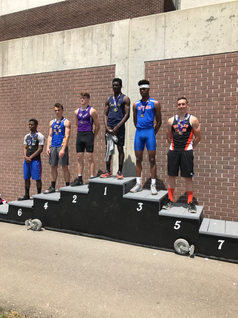 eyeonthetigers1's tweet photo. Congratulations to Logan Burrows for making the podium at NYSPHSA Track and Field championship meet. #TigersRunFast https://t.co/RmyLJNr5HL