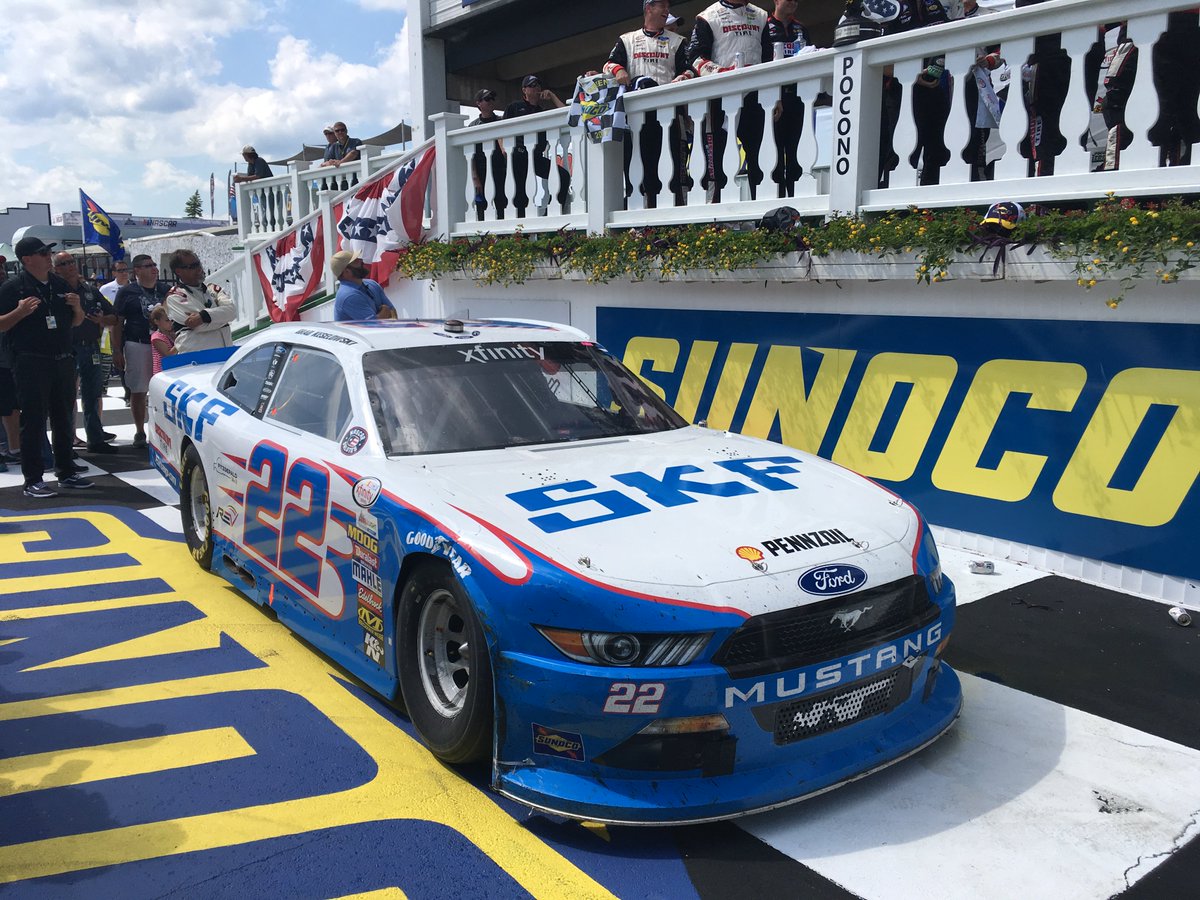 mdclapps's tweet image. I can't describe how much today meant to me. I'll be forever thankful to all who helped me get there.
@keselowski @Team_Penske @DavidHovis