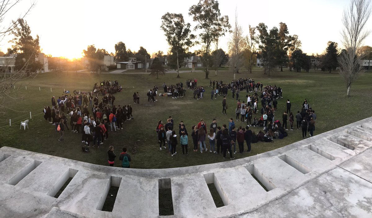 JuventudCISSAB's tweet photo. Hoy recibimos el encuentro de Escuelas de Madrijim. Más de 400 janijim de todas las sociodeportivas. https://t.co/QSSHCcAVCm