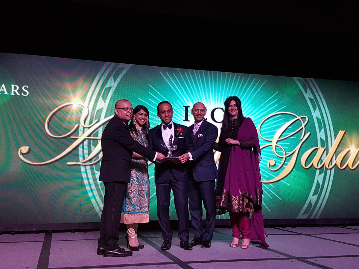 IndoCanadaCC's tweet photo. Corporate Executives Award of the Year -
Peter Dhillon
#ICCC40 #Canada150 https://t.co/UrpHzXrUwJ